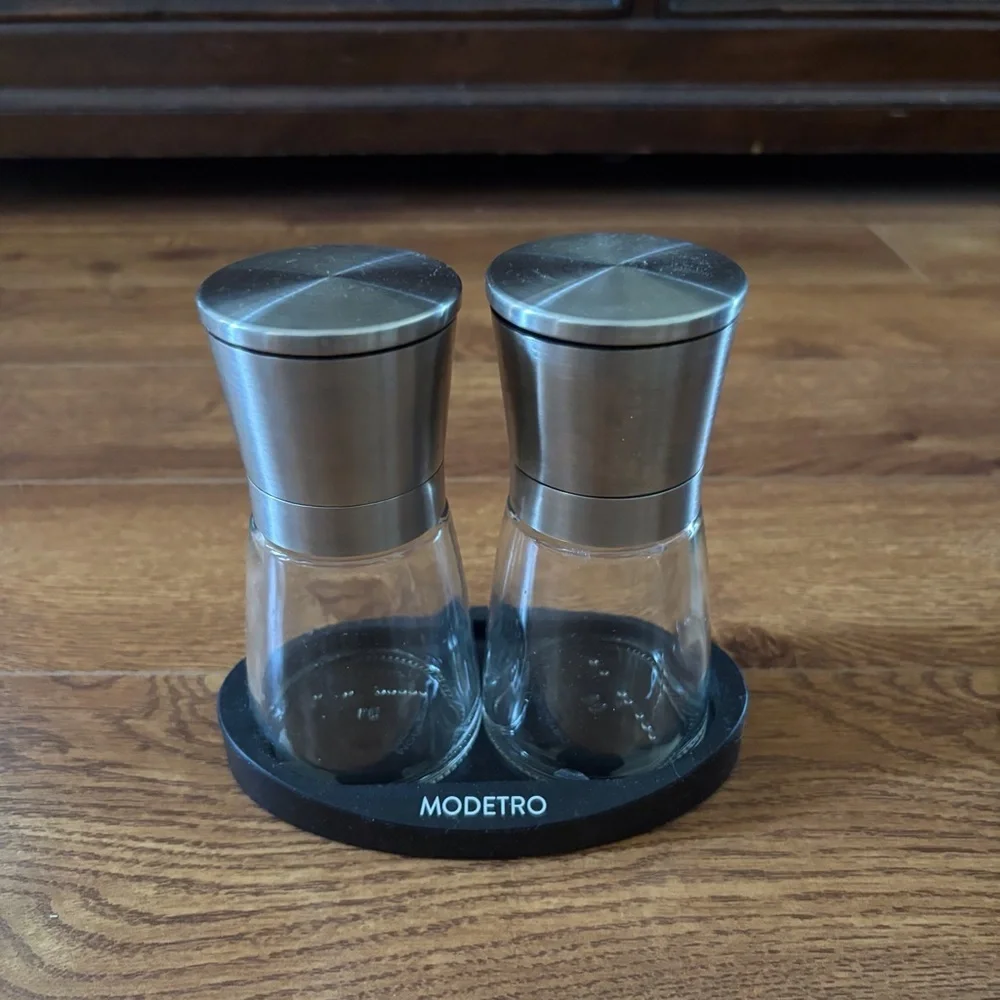 Modetro Stainless Steel Salt & Pepper Grinder Set
